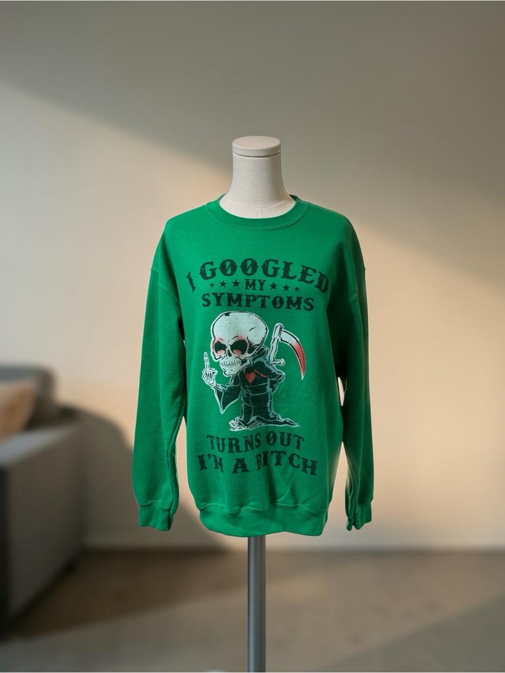 Gildan Sweatshirt SZ MED W/ Cheeky Saying